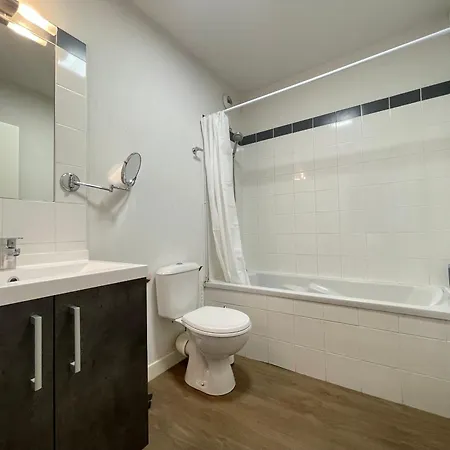 2p A Avec Piscine, Clim, Parking Et Proche Plages - Fr-1-338-556 公寓